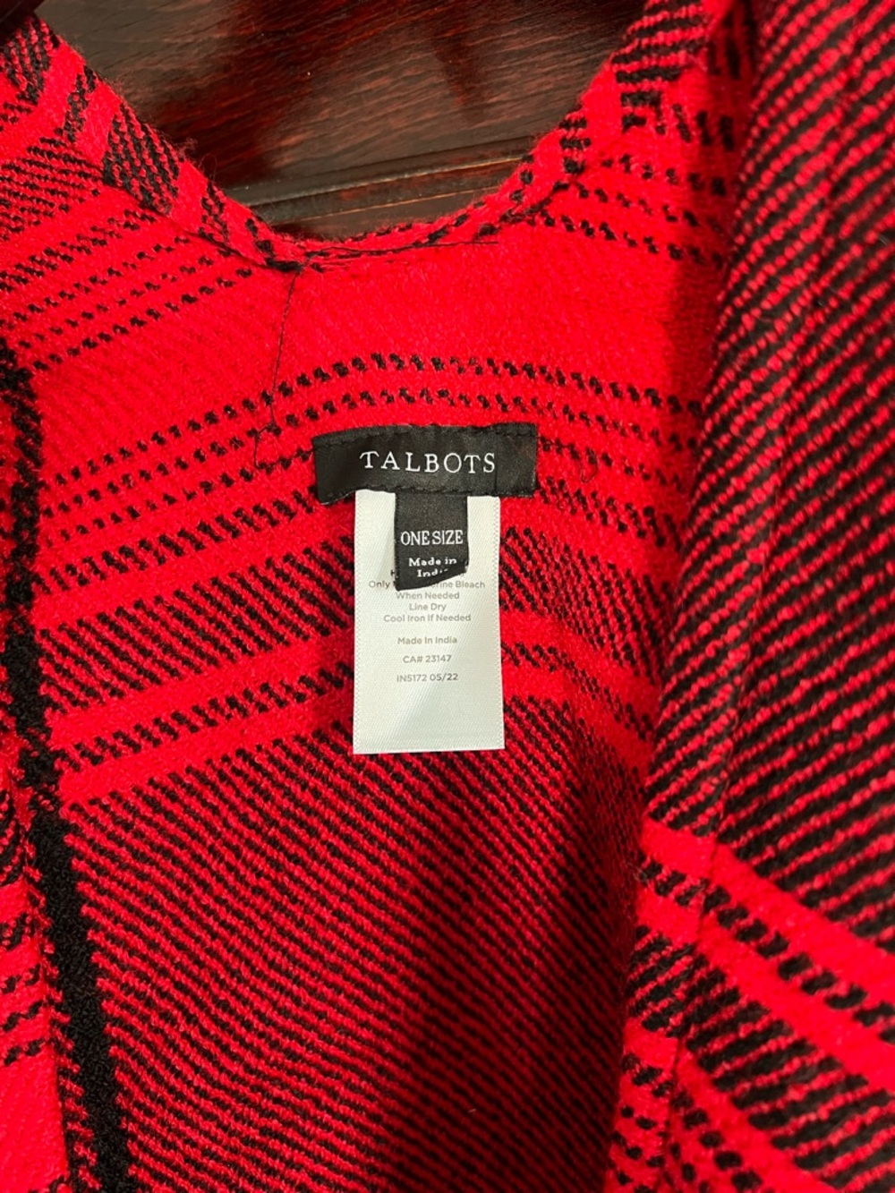 Talbots Red and Black Plaid Wool Blend Poncho with Fringe One Size - Picture 7 of 10